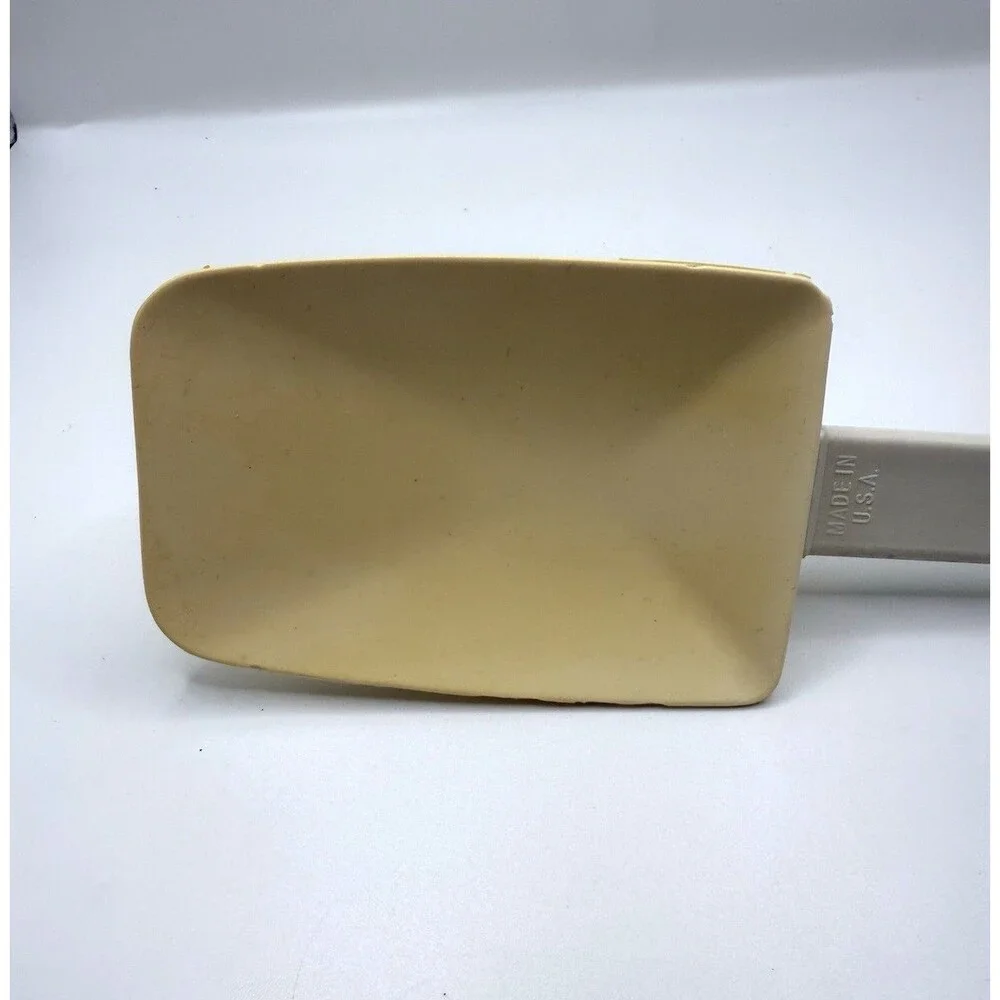 Pampered Chef Mix 'N Scraper